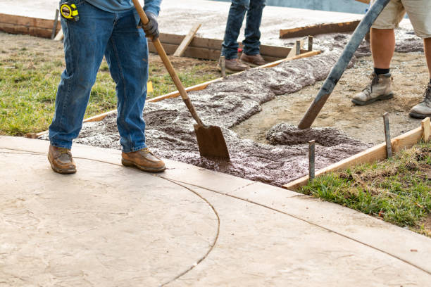 Best Custom Concrete Contractor  in Morrilton, AR